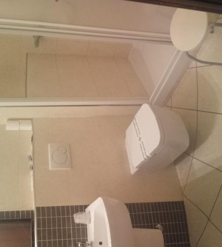 Double or Twin Room image 1