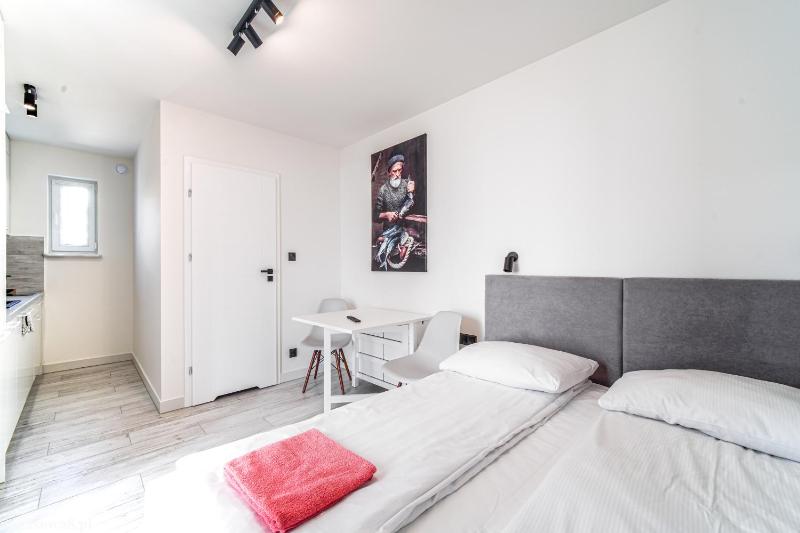 Wczasowa 8 Apartments - image 14
