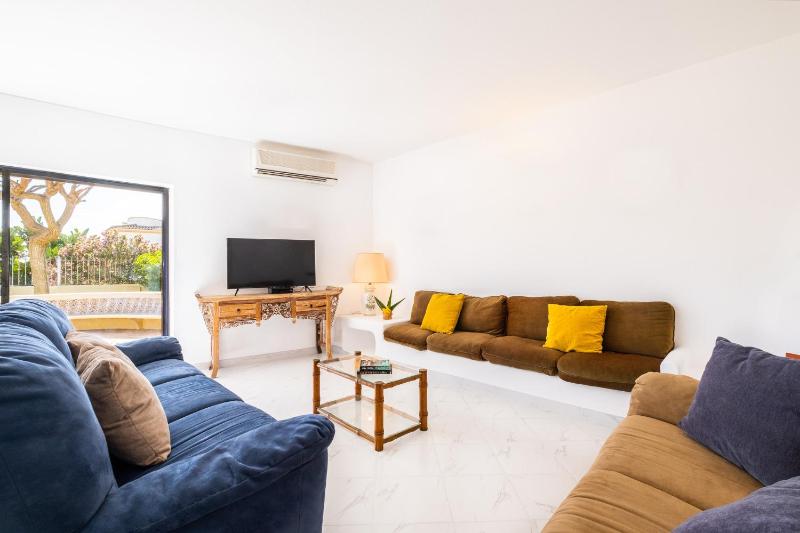 Villa Crisandra - com piscina aquecível em Albufeira - image 5
