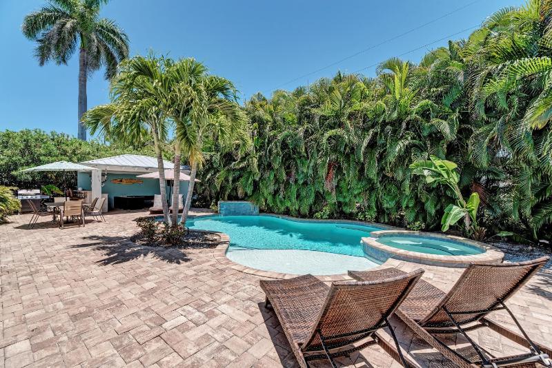 Conch Out Beach House managed by Beach Retreats - image 26