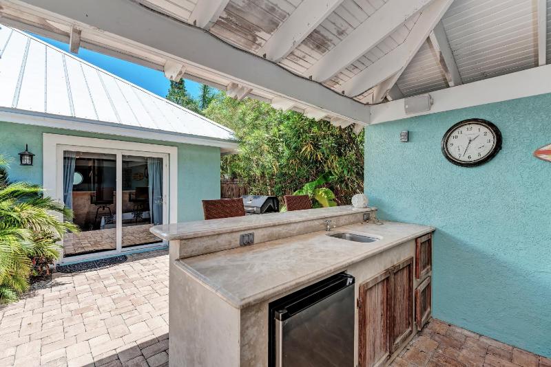 Conch Out Beach House managed by Beach Retreats - image 43