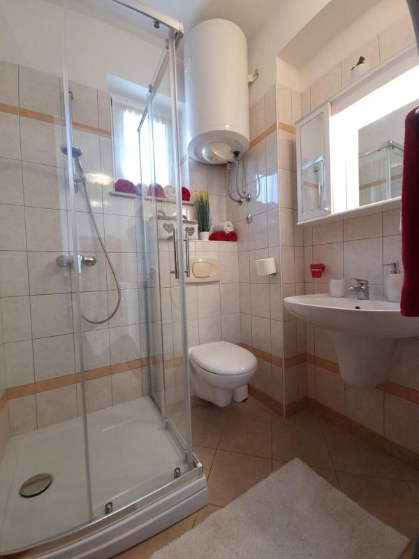 One-Bedroom Apartment with Terrace image 3