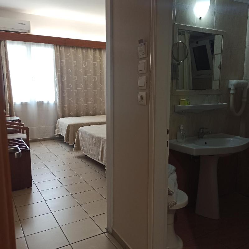 Hotel Solomou Athens - image 8