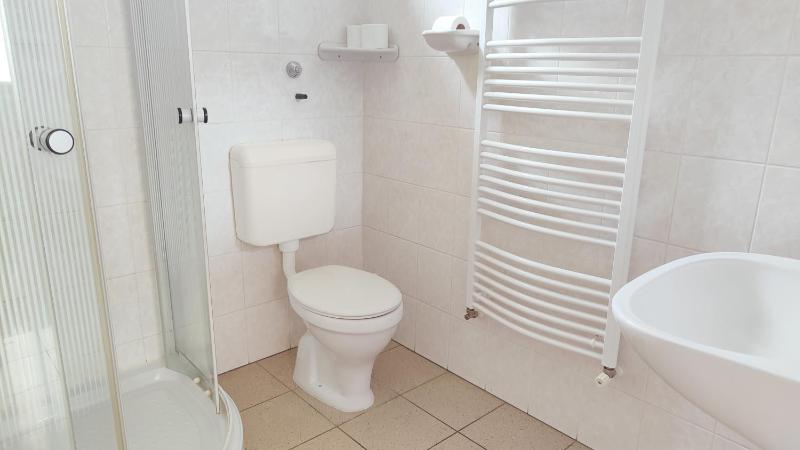 Gloria Apartman - image 23