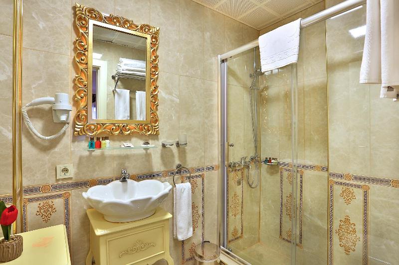 Quadruple Family Room image 2