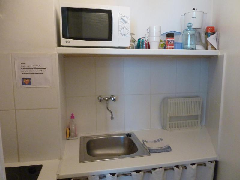 Studio (1 Adult) image 2