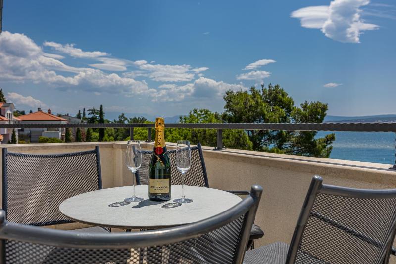 Villa Veronika Apartments - image 37