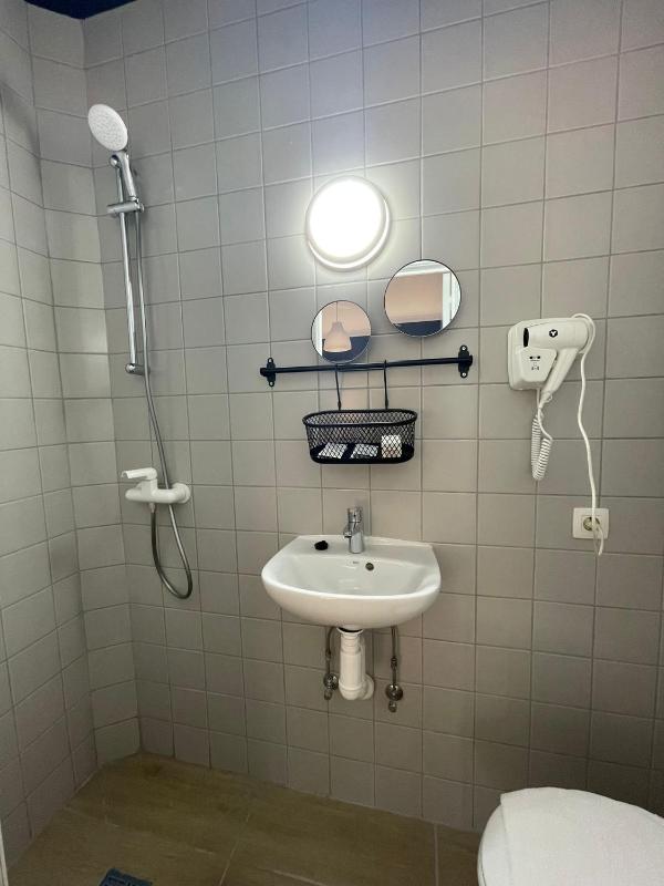 Hotel HEB - image 4