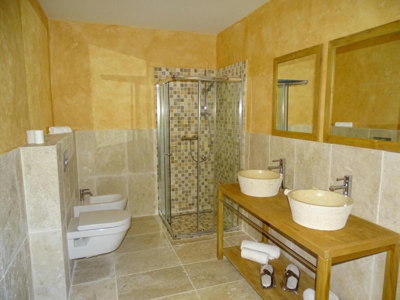 Two-Bedroom Chalet image 3