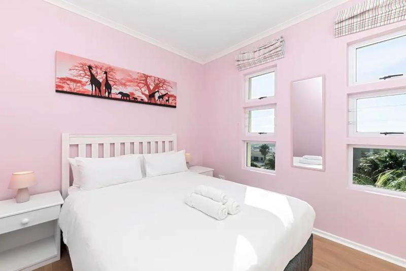 Apartment image 3