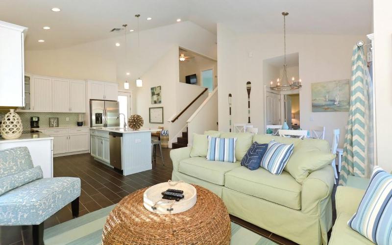 Seahorse Beach House managed by Beach Retreats - image 10