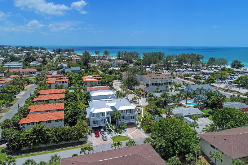 Paradise Found managed by Beach Retreats - image 30