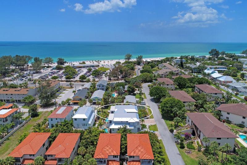 Paradise Found managed by Beach Retreats - image 42