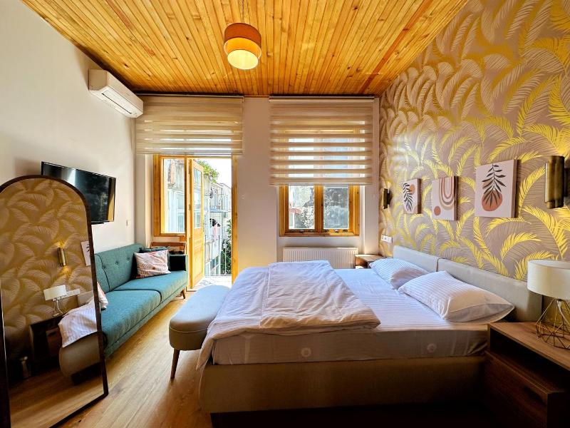Superior Double Room image 1