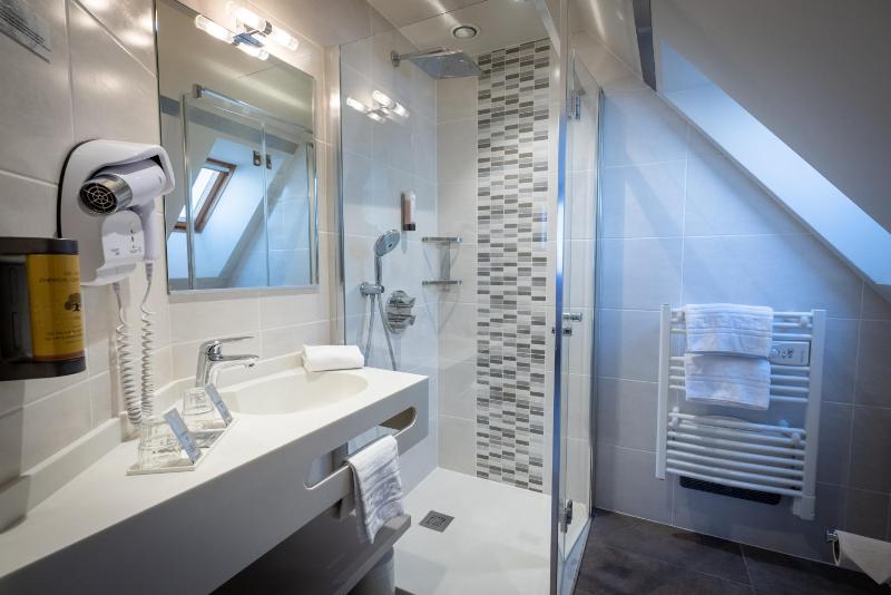 Superior Double Room image 2