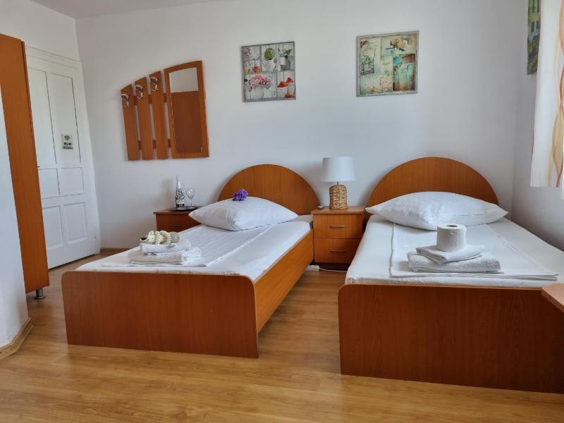 Triple Room image 4