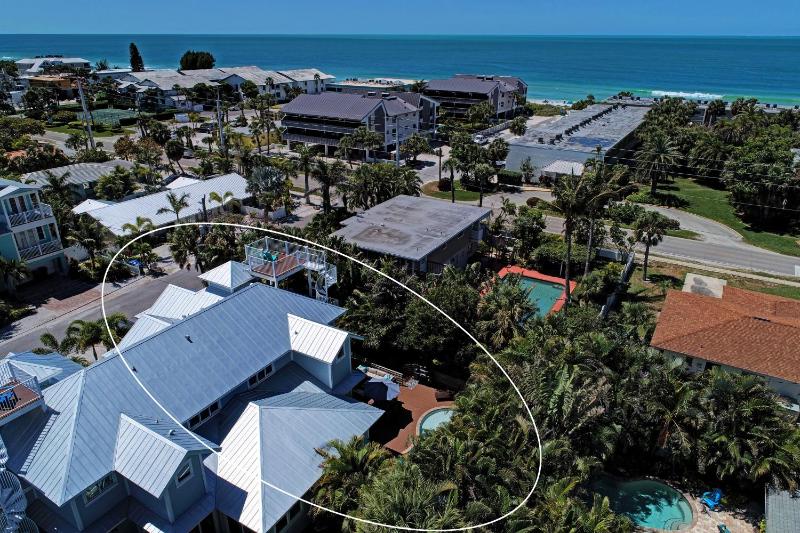 Oasis By The Beach - image 5