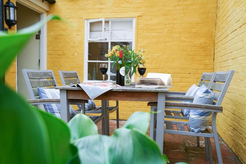 Aldeburgh Cottage - image 16