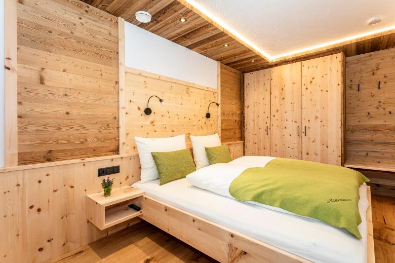 Two-Bedroom Apartment image 3