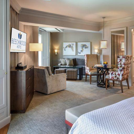 Executive Junior Suite image 2