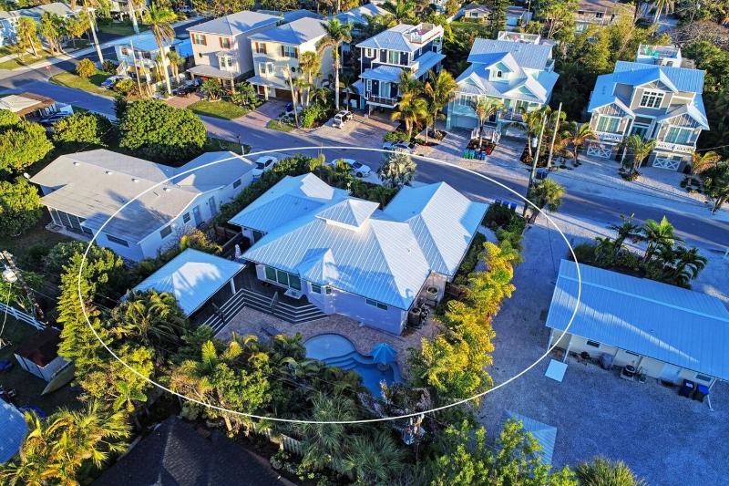 Mermaid's Crossing - image 26