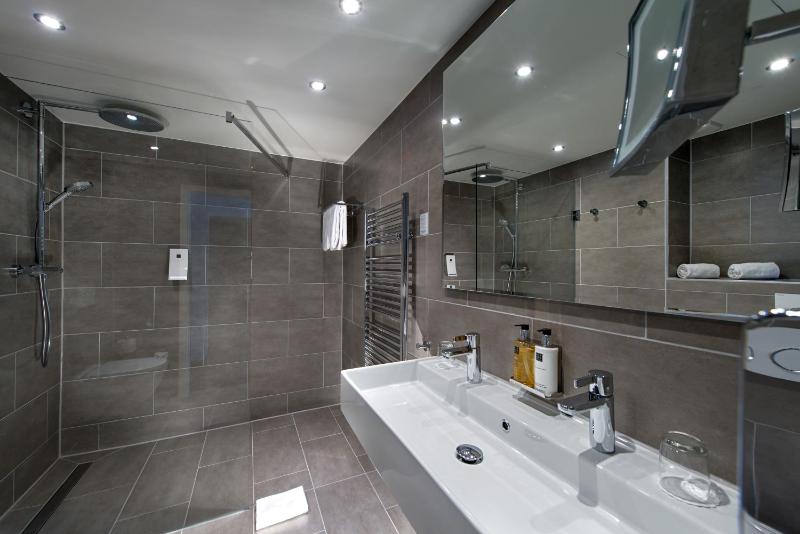 Junior Suite image 3
