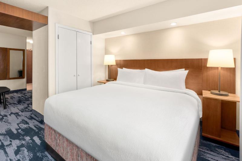 Fairfield Inn & Suites by Marriott San Antonio Downtown/Market Square - image 42