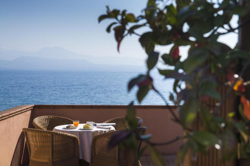 Hotel Degli Oleandri - image 2