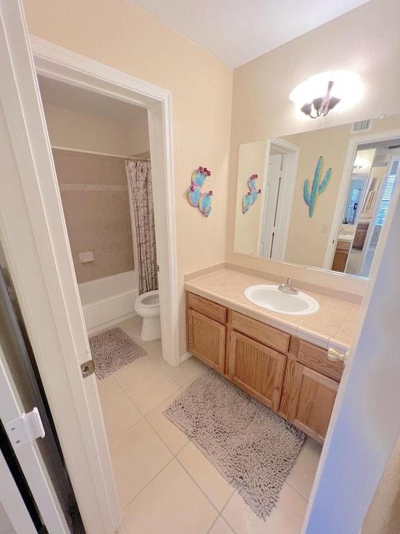 STUNNING Views of Ventana Canyon Mountains AND City Lights! - image 33