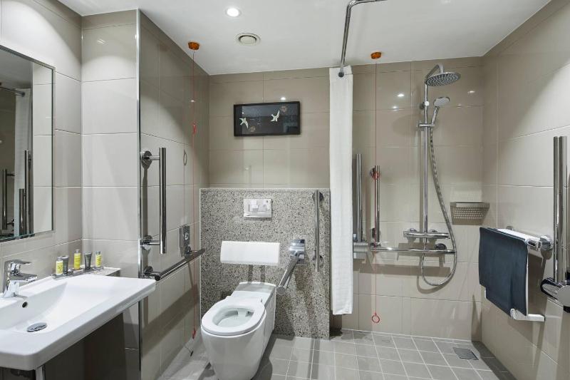 Deluxe Room, Guest room, 2 Double image 2