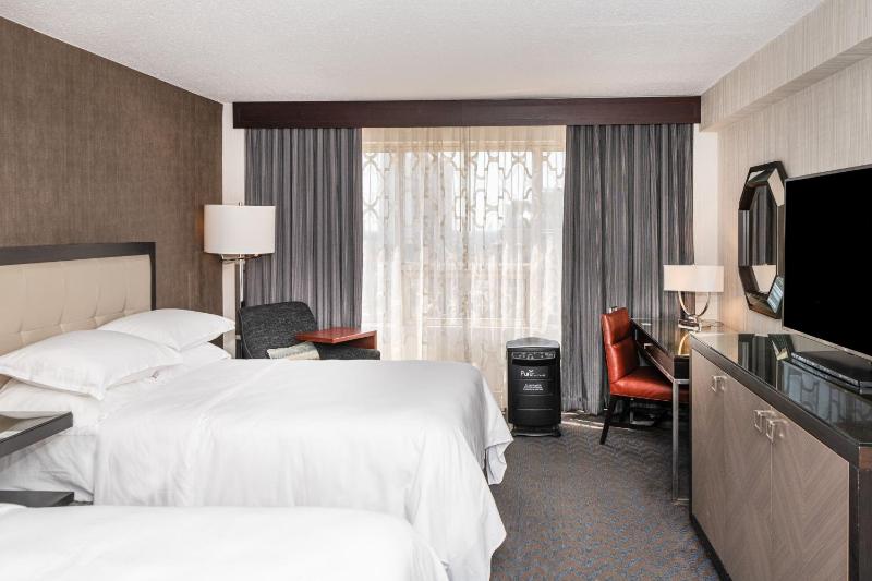 Traditional 2 Beds, Guest room, 2 Double image 3