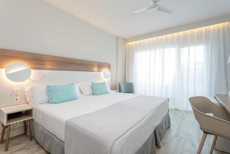 Superior Room image 1