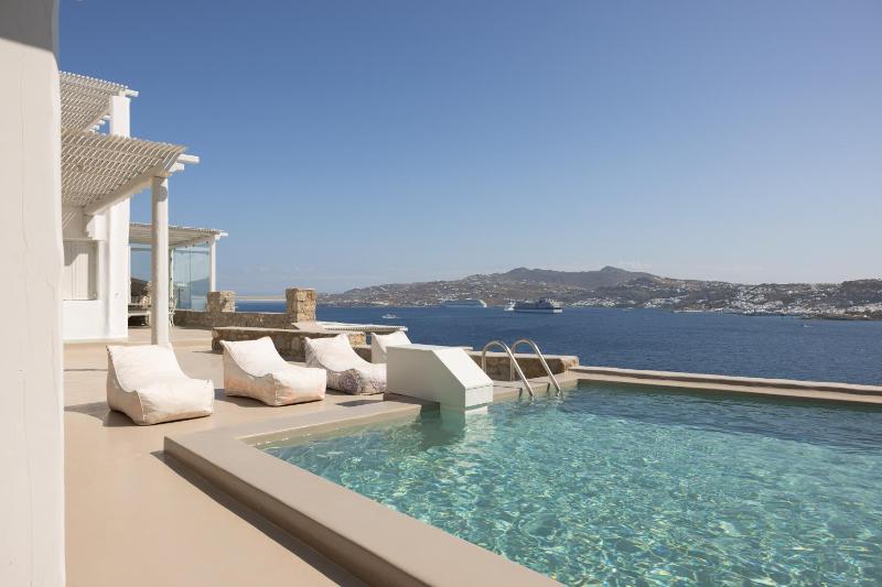 Maisonette with Private Pool image 3