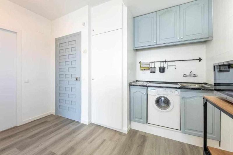BENALBEACH APARTAMENTO con vistas maravillosas - image 25