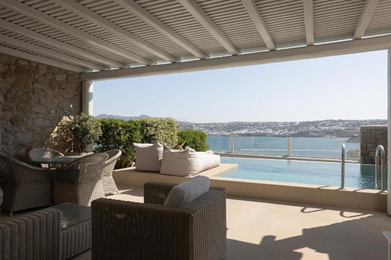 Luxury Apartment with Private Pool image 1