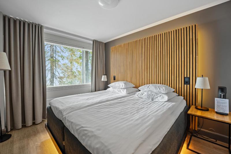 Superior King Room image 1