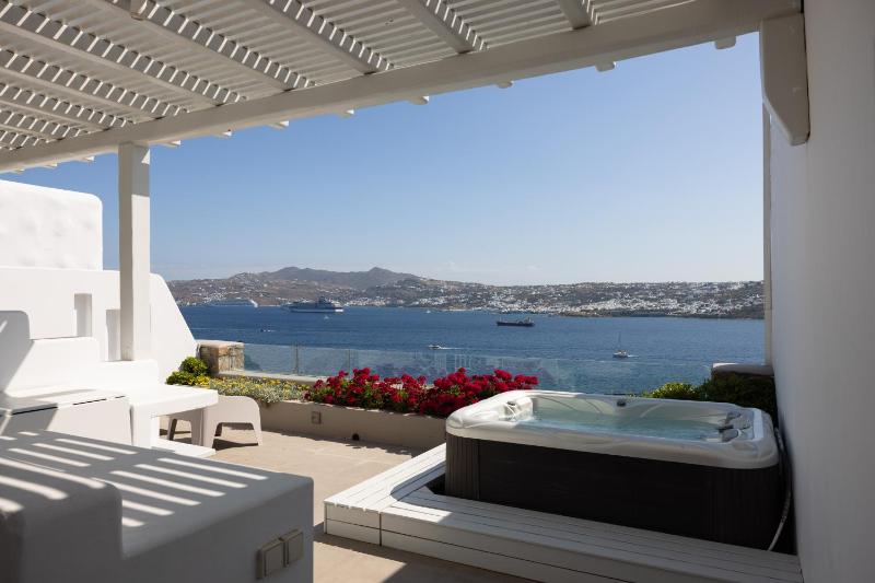 Maisonette with Sea View image 1