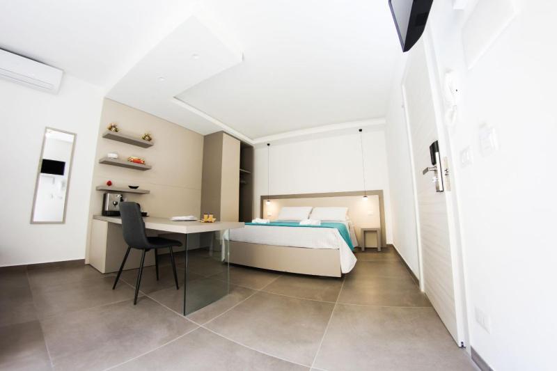 Dalì al mare - image 19