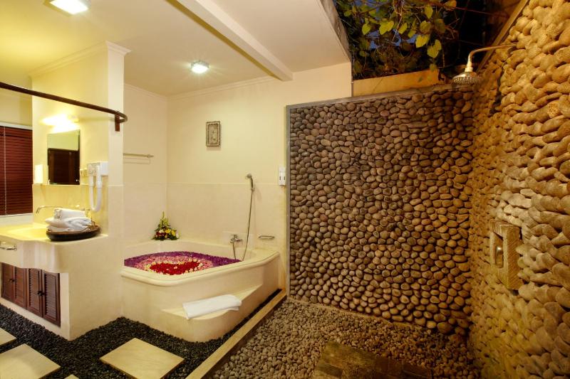 Putu Bali Villa & Spa - image 10