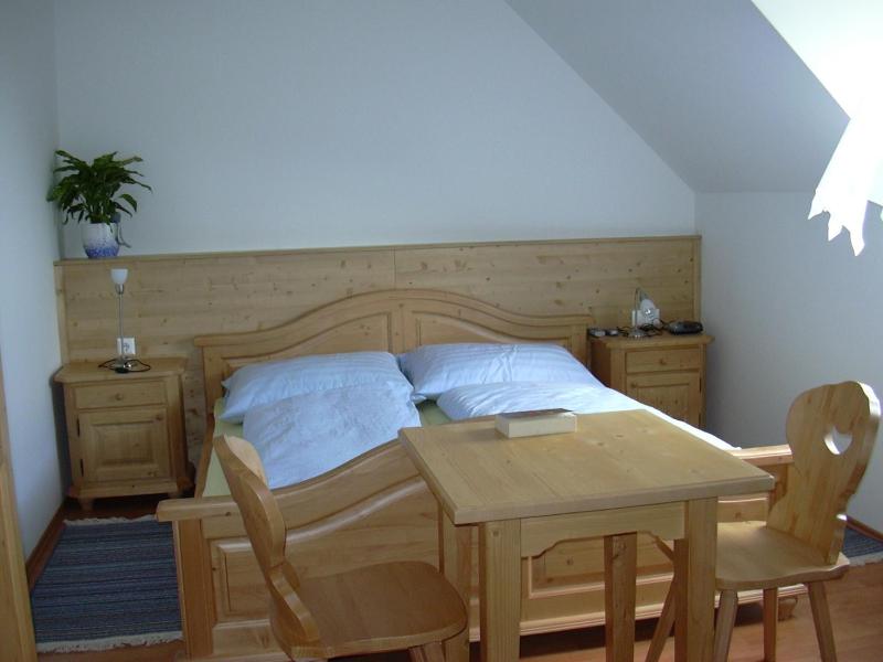 Double Room image 2