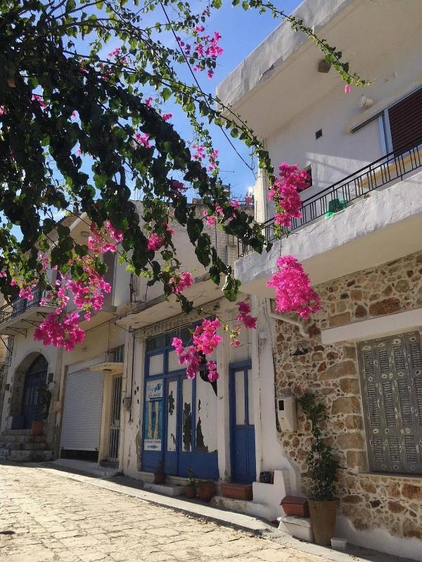 Ninas Place 5min On Foot From The Beach - image 12