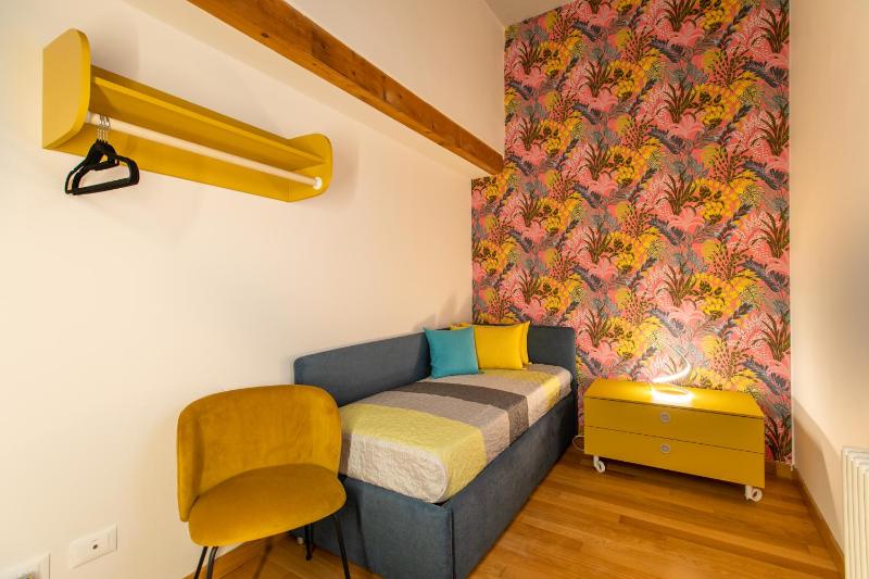 Rialto Bridge Lovely Apartment - image 2