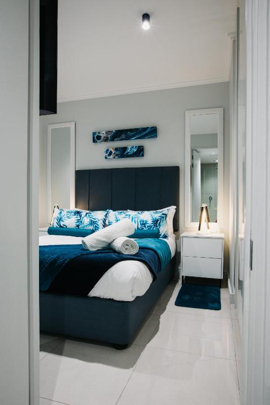Ellipse Waterfall Executive Apartments - image 7