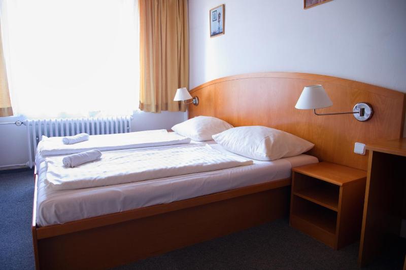 Double or Twin Room image 1