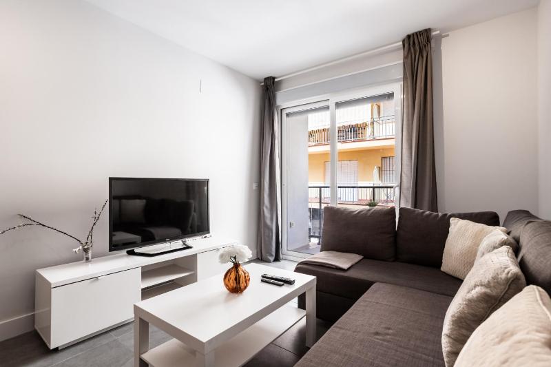 Apt Fuengirola Old Town by Costarentals - Ref 181 - image 10