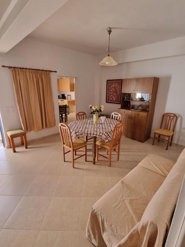 Astali Beach House - image 7
