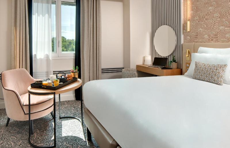 Superior Double Room image 4