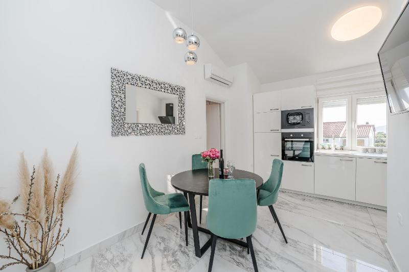 Apartments Marina - image 24