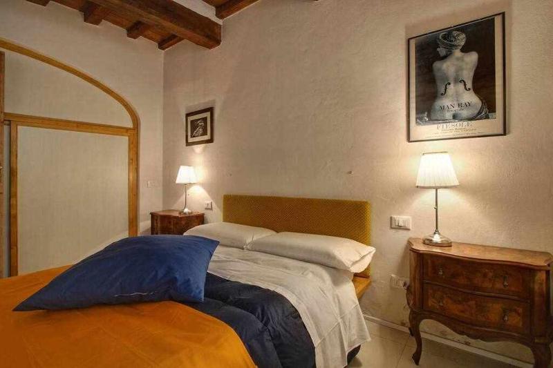 Standard Apartment image 3
