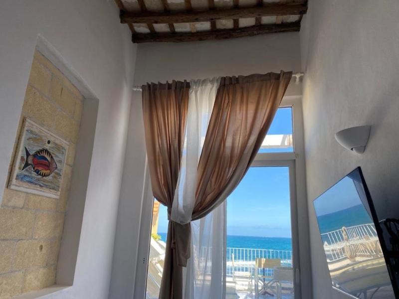 Two-Bedroom Apartment with Terrace and Sea View image 4